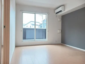 のマンスリーマンション・ウィークリーマンション「フェリーチェ・カーサⅢ 202・洋室(No.1187005)」メイン画像