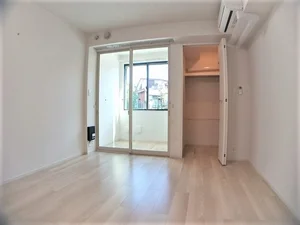 伊万里有田共立病院周辺のマンスリーマンション・ウィークリーマンション「ヒカルサ伊万里ウエストⅡ 104・洋室(No.1187273)」メイン画像