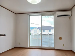 のマンスリーマンション・ウィークリーマンション「ラッキ－セブンⅠ 201・洋室(No.1187552)」メイン画像