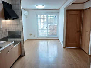 のマンスリーマンション・ウィークリーマンション「ハーモニーＫⅡ 203・洋室(No.1187560)」メイン画像