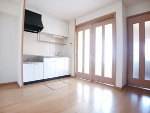 秋田県のマンスリーマンション・ウィークリーマンション「ベルソレイユ　Ⅱ 103・洋室(No.1187632)」メイン画像