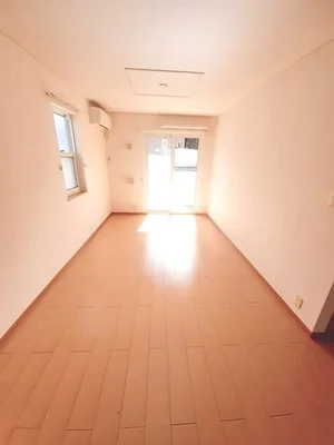 のマンスリーマンション・ウィークリーマンション「ソレアード　Ⅱ 101・洋室(No.1187684)」メイン画像