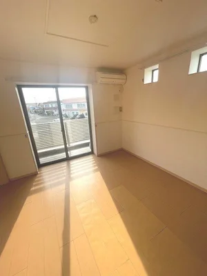 のマンスリーマンション・ウィークリーマンション「Ｌｕｎａ　ｌａｐｉｎ　２ 205・洋室(No.1187813)」メイン画像