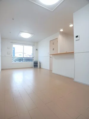 のマンスリーマンション・ウィークリーマンション「カーサ・フォルテ 102・洋室(No.1187873)」メイン画像