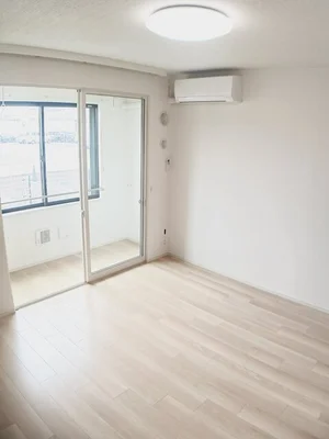 のマンスリーマンション・ウィークリーマンション「ビューハーキッド　Ⅰ 103・洋室(No.1188386)」メイン画像