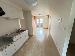 のマンスリーマンション・ウィークリーマンション「ウィステリア幸陽Ⅰ 103・洋室(No.1189098)」メイン画像