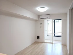 茨城県の大東建託リーシング株式会社のマンスリーマンション・ウィークリーマンション「ヒカルサ水戸石川サウス 102・洋室(No.1189317)」メイン画像