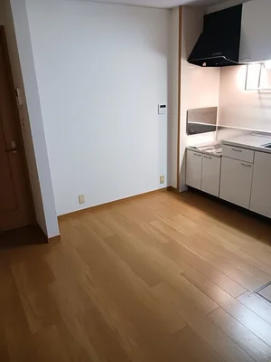 のマンスリーマンション・ウィークリーマンション「ブライト　メゾン 102・洋室(No.1189593)」メイン画像