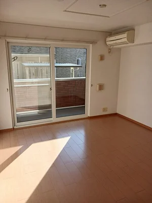 のマンスリーマンション・ウィークリーマンション「カルム・プロムナードⅡ 102・洋室(No.1189625)」メイン画像