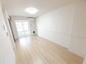 のマンスリーマンション・ウィークリーマンション「ブリッサ 102・洋室(No.1190164)」メイン画像