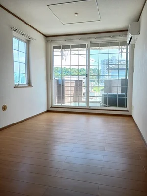 のマンスリーマンション・ウィークリーマンション「クイーンパレス 201・洋室(No.1190653)」メイン画像