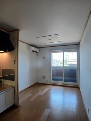 のマンスリーマンション・ウィークリーマンション「アロッジオプリートモモ 201・洋室(No.1190793)」メイン画像