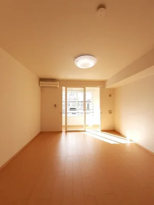 のマンスリーマンション・ウィークリーマンション「ラ・カサ・アズール 103・洋室(No.1190969)」メイン画像