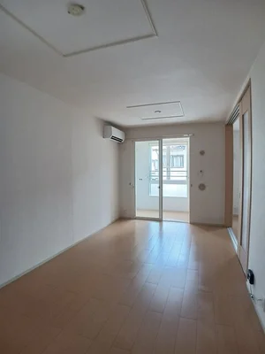 のマンスリーマンション・ウィークリーマンション「エコムラカミ 204・洋室(No.1190993)」メイン画像