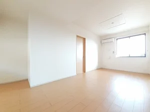 のマンスリーマンション・ウィークリーマンション「Ｋ’ｓ　Ｆｌａｔ 202・洋室(No.1191023)」メイン画像