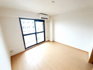 のマンスリーマンション・ウィークリーマンション「クリスタルガーデンⅡ 301・洋室(No.1191506)」メイン画像