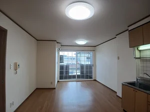 のマンスリーマンション・ウィークリーマンション「フロンティアⅡ 201・洋室(No.1191515)」メイン画像