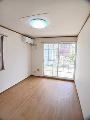 のマンスリーマンション・ウィークリーマンション「ラシーヌニツ家 101・洋室(No.1191545)」メイン画像