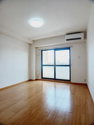 のマンスリーマンション・ウィークリーマンション「フラン淀川 301・洋室(No.1191605)」メイン画像