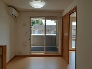 福井県のマンスリーマンション・ウィークリーマンション「カルム・グリシーヌⅡ 203・洋室(No.1191791)」メイン画像
