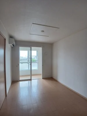 のマンスリーマンション・ウィークリーマンション「カーサ　フェリーチェⅡ 202・洋室(No.1191814)」メイン画像