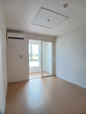 のマンスリーマンション・ウィークリーマンション「アイウォーラ 101・洋室(No.1191894)」メイン画像