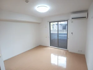 のマンスリーマンション・ウィークリーマンション「パルティール小曽根 102・洋室(No.1191990)」メイン画像