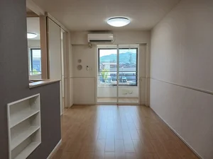 のマンスリーマンション・ウィークリーマンション「ルポール２番館 202・洋室(No.1192115)」メイン画像