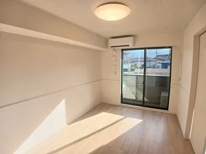 丹波篠山市のマンスリーマンション・ウィークリーマンション「ＳｏｌｅｉｌｅⅡ 102・洋室(No.1192200)」メイン画像