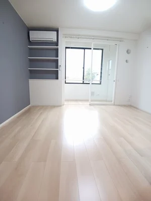 新潟県のマンスリーマンション・ウィークリーマンション「マニフィック北半田Ⅰ 105・洋室(No.1192309)」メイン画像