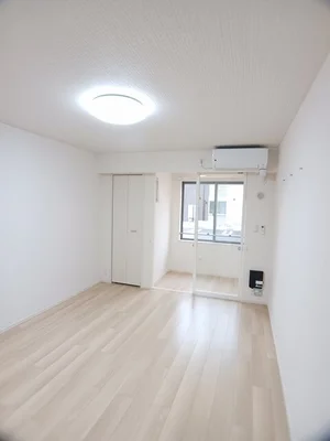 西尾駅（愛知県）のマンスリーマンション・ウィークリーマンション「クラスペディアＢ 102・洋室(No.1192356)」メイン画像