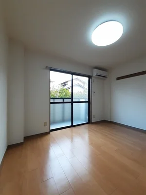 社会医療法人財団大樹会総合病院回生病院周辺のマンスリーマンション・ウィークリーマンション「メゾン・ユニソール 101・洋室(No.1192529)」メイン画像