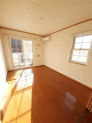 香川県のマンスリーマンション・ウィークリーマンション「プリーマ　パラスト　Ａ 101・洋室(No.1192663)」メイン画像