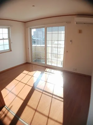 四国学院大学周辺のマンスリーマンション・ウィークリーマンション「メゾン・アルカンシエルＣ 103・洋室(No.1192670)」メイン画像