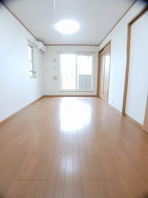 丸亀市のマンスリーマンション・ウィークリーマンション「エアリー・ガーデンＢ 203・洋室(No.1192676)」メイン画像