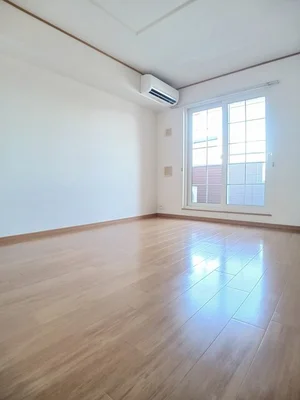 のマンスリーマンション・ウィークリーマンション「ヴィオラ・パラッツオ 202・洋室(No.1192692)」メイン画像