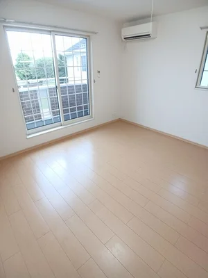 のマンスリーマンション・ウィークリーマンション「サン・フィールド　ⅡＢ 203・洋室(No.1192842)」メイン画像