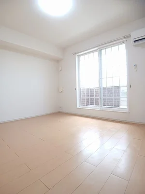 のマンスリーマンション・ウィークリーマンション「ヴィラ　エンゼル　Ⅲ 202・洋室(No.1192858)」メイン画像