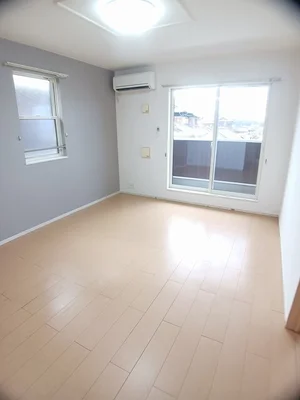 四国学院大学周辺のマンスリーマンション・ウィークリーマンション「ラメゾン　ドゥ　カンパーニュＢ 201・洋室(No.1192901)」メイン画像