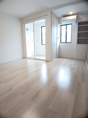 香川県のマンスリーマンション・ウィークリーマンション「メゾン・ド・けやき 101・洋室(No.1193253)」メイン画像