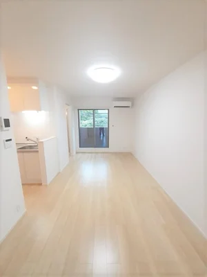 香川県のマンスリーマンション・ウィークリーマンション「ライラック和田浜Ⅱ 202・洋室(No.1193268)」メイン画像