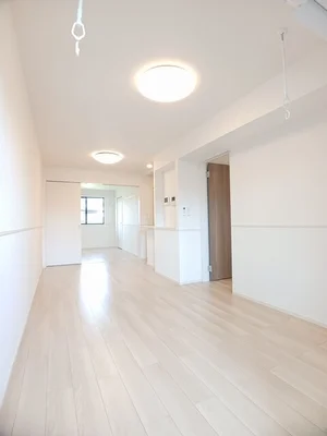 和歌山県のマンスリーマンション・ウィークリーマンション「アイノス波分Ⅱ 202・洋室(No.1193384)」メイン画像