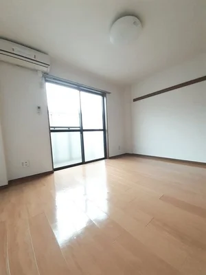 のマンスリーマンション・ウィークリーマンション「イグレック。楯　Ｂ 101・洋室(No.1193579)」メイン画像