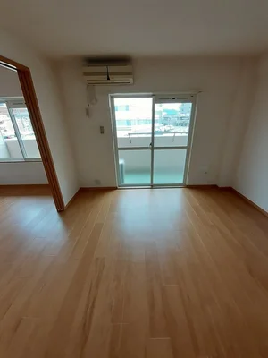 のマンスリーマンション・ウィークリーマンション「ビサイド・スリー 205・洋室(No.1193656)」メイン画像