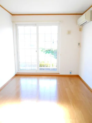 のマンスリーマンション・ウィークリーマンション「レジデンス太陽Ｂ棟 102・洋室(No.1193717)」メイン画像