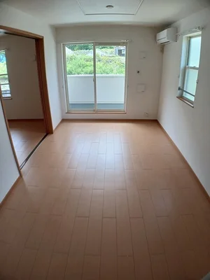 新居浜市のマンスリーマンション・ウィークリーマンション「グラン・すずかぜの丘Ｂ 201・洋室(No.1193882)」メイン画像