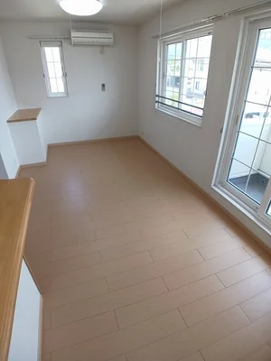 のマンスリーマンション・ウィークリーマンション「ブリーズヒル国領　Ｃ 202・LDK(No.1193972)」メイン画像