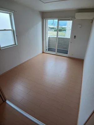 のマンスリーマンション・ウィークリーマンション「サンリット　レジデンスＢ 102・DK(No.1193982)」メイン画像