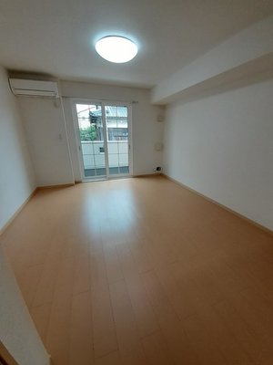 西条市のマンスリーマンション・ウィークリーマンション「プランドール・ソフィア・山﨑 102・洋室(No.1193988)」メイン画像