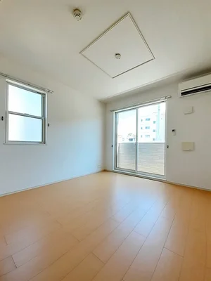 のマンスリーマンション・ウィークリーマンション「ミルト近見　Ⅱ 105・洋室(No.1194113)」メイン画像